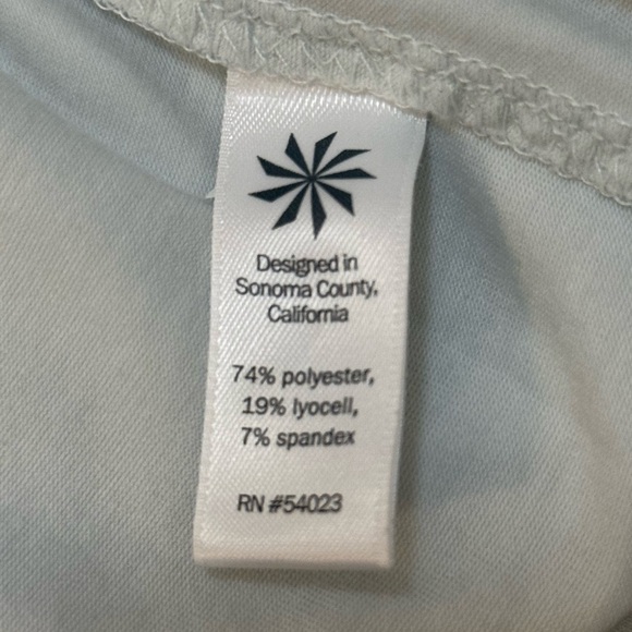 Athleta light blue long oval open back long sleeve women’s size medium - Picture 6 of 7